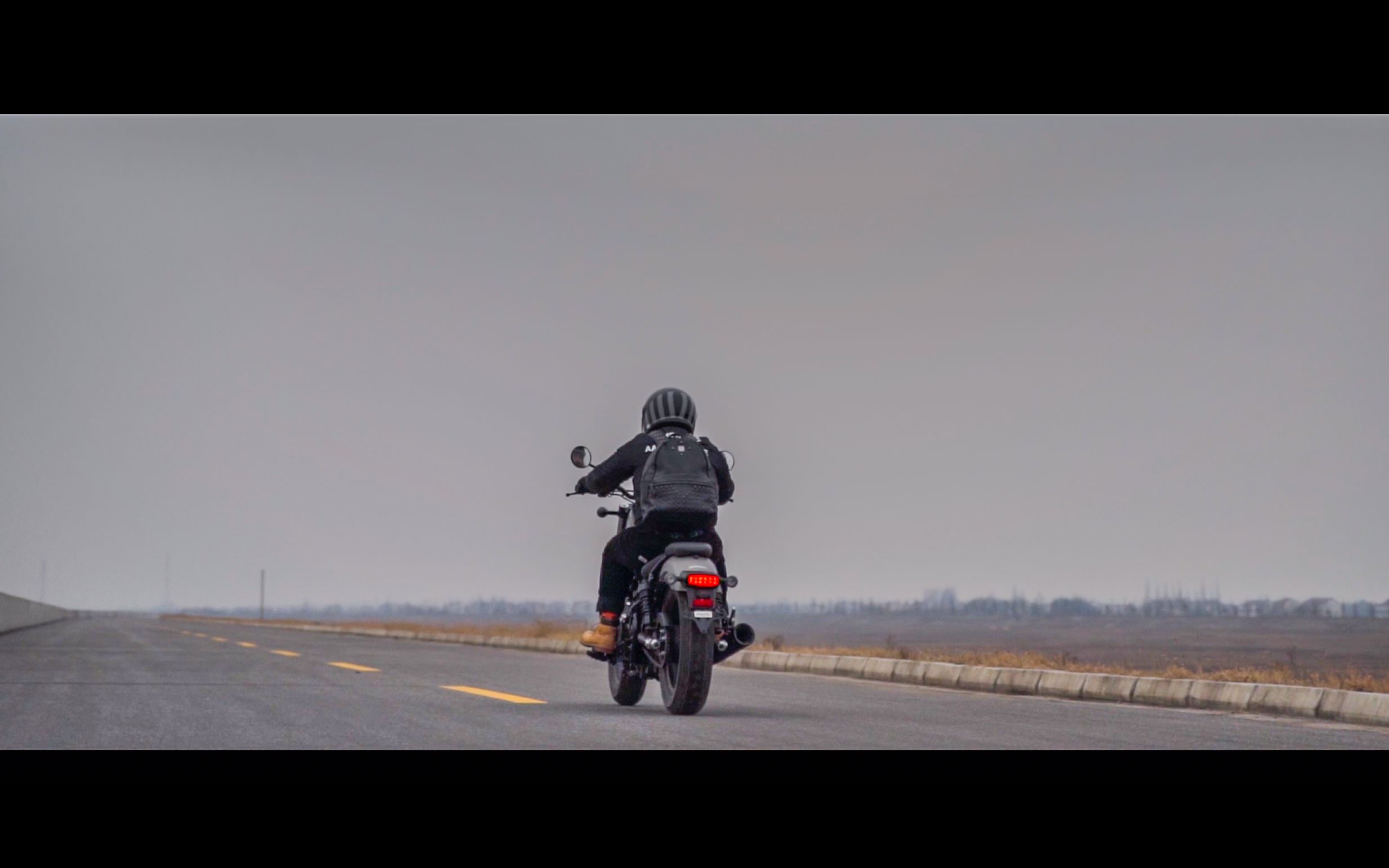 猥琐日式小太子本田反叛者rebelcm500的电影感小短片复古质感骑行