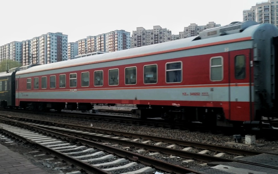 【国铁】1080p60fps 突如其来的红 原色25g y513次通过承德站道口