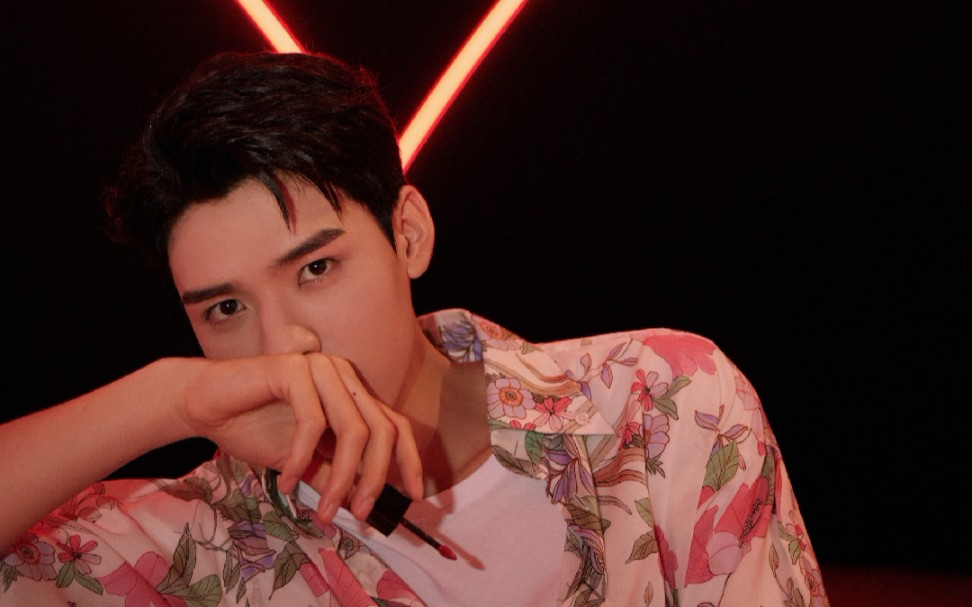 龚俊210423tomford直播龚俊cut