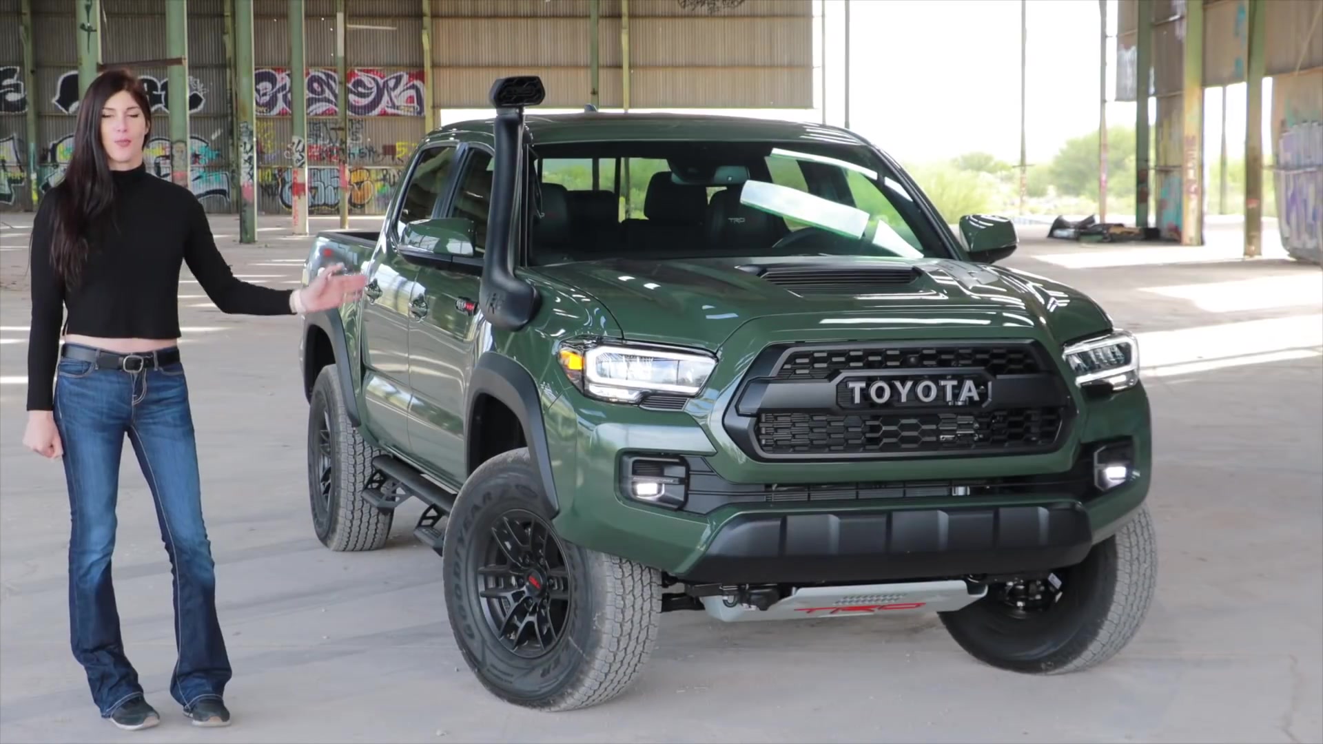 《美女试驾》2020款塔科马trd pro_哔哩哔哩_bilibili