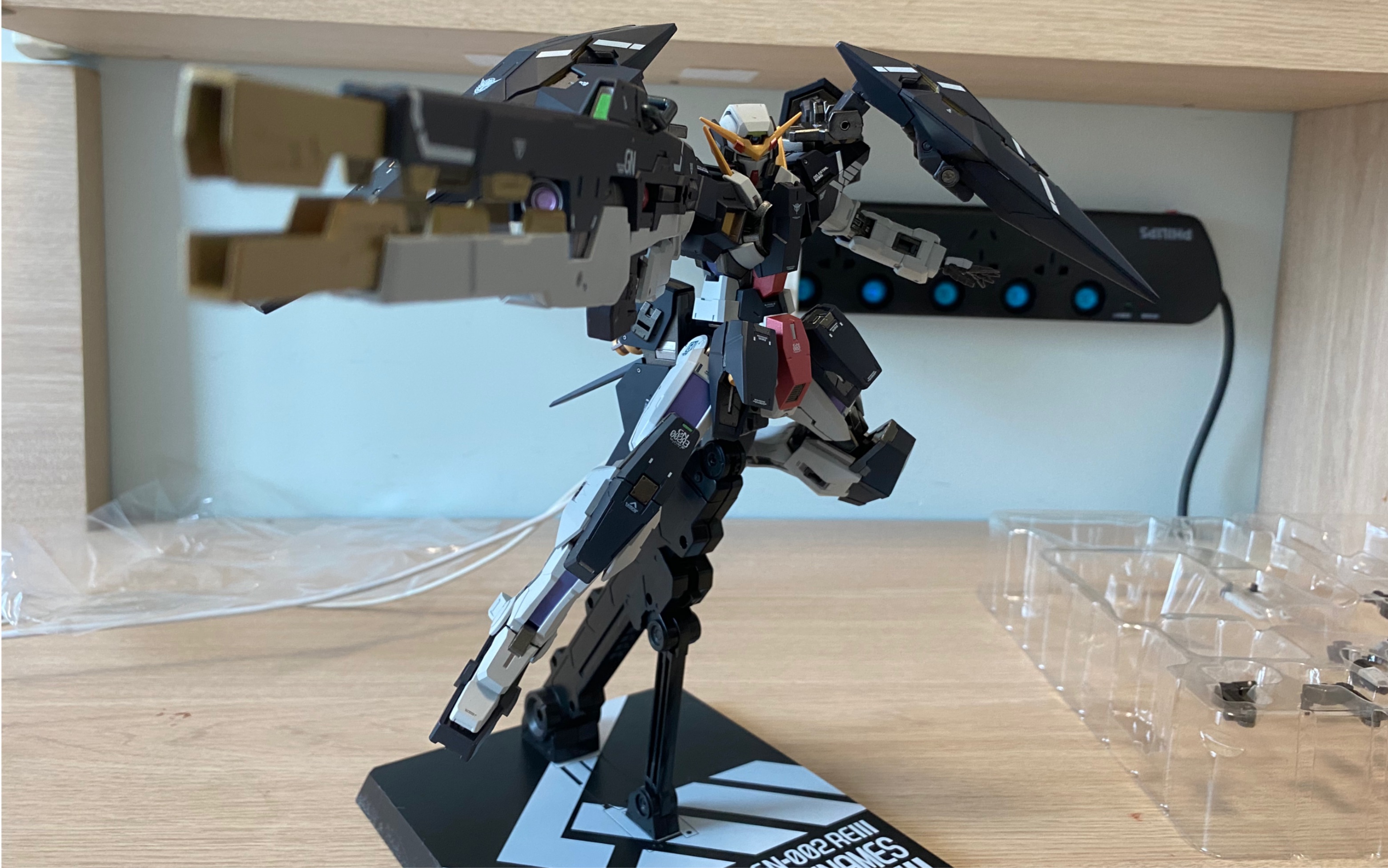 万代 mb 力天使r3 高达00