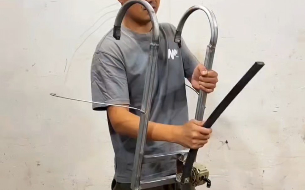 自动皮带教育孩子辅助器