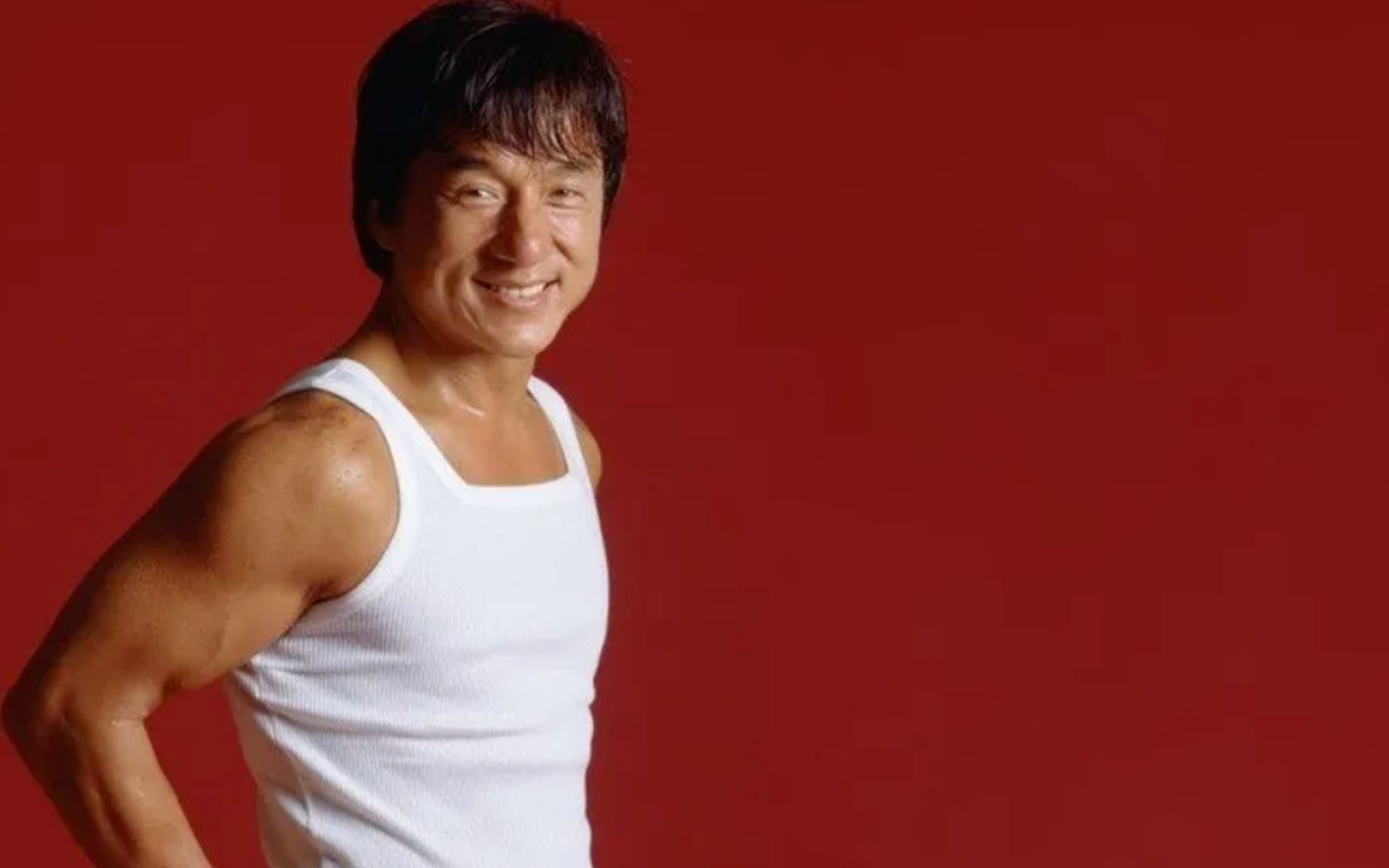 成龙:自称为双骨龙,功夫赛过李小龙,为啥洪金宝说他花拳绣腿?