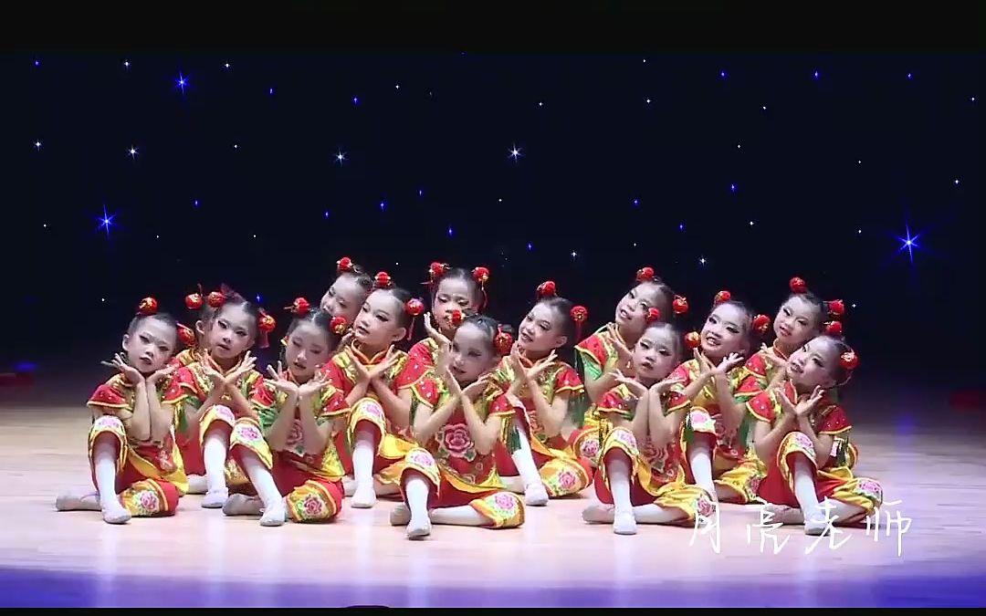 幼儿园六一舞蹈《中国梦娃》六一舞蹈 一群小可爱 学舞蹈的孩子最美丽