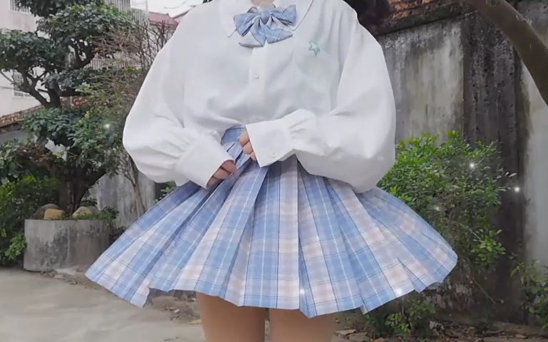 【小拖鞋】jk制服转圈圈极度舒适|今天是个咪咪虾条