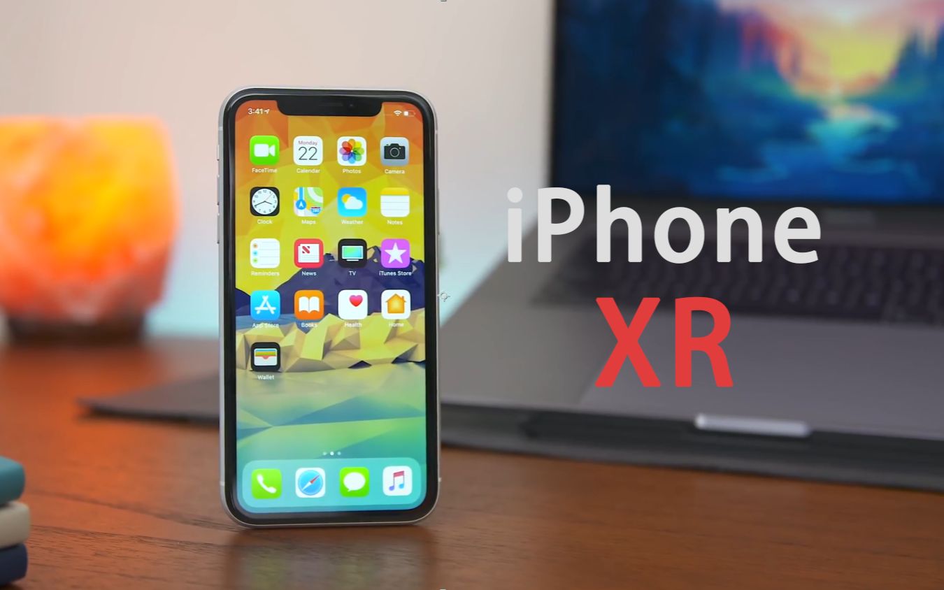 iPhone XR新机上手评测,6499元值不值得买?哔哩哔哩bilibili