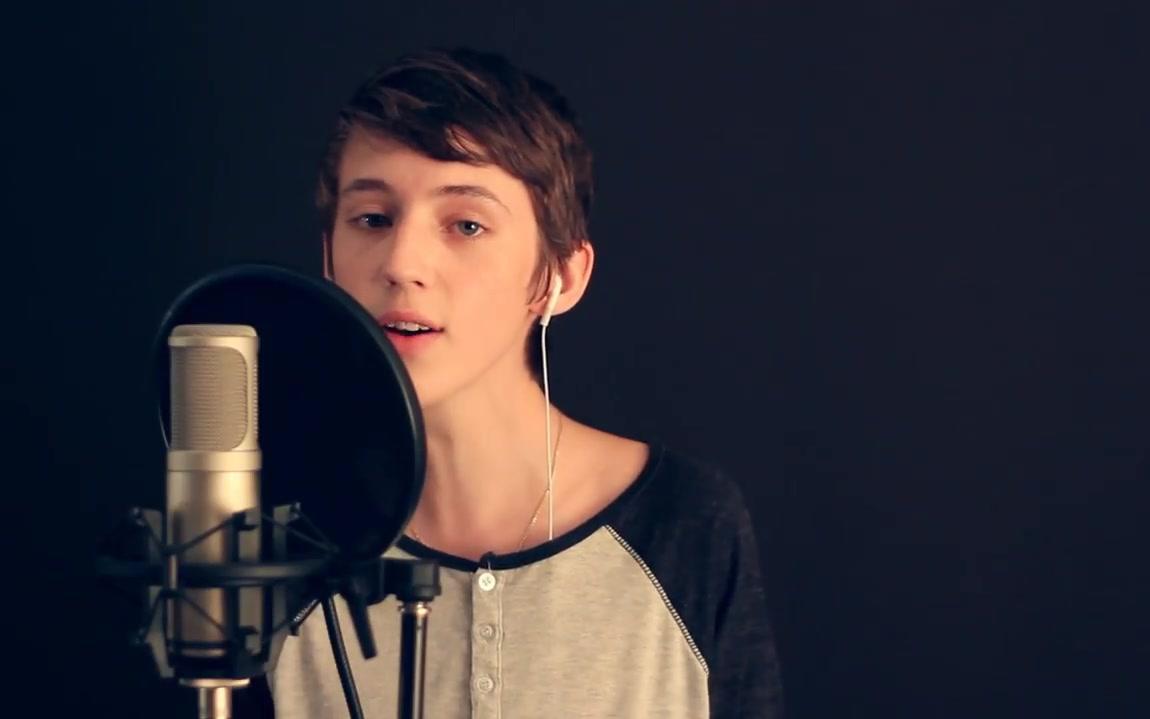 troyesivan戳爷版本的someonelikeyou娇羞的小眼神美极了