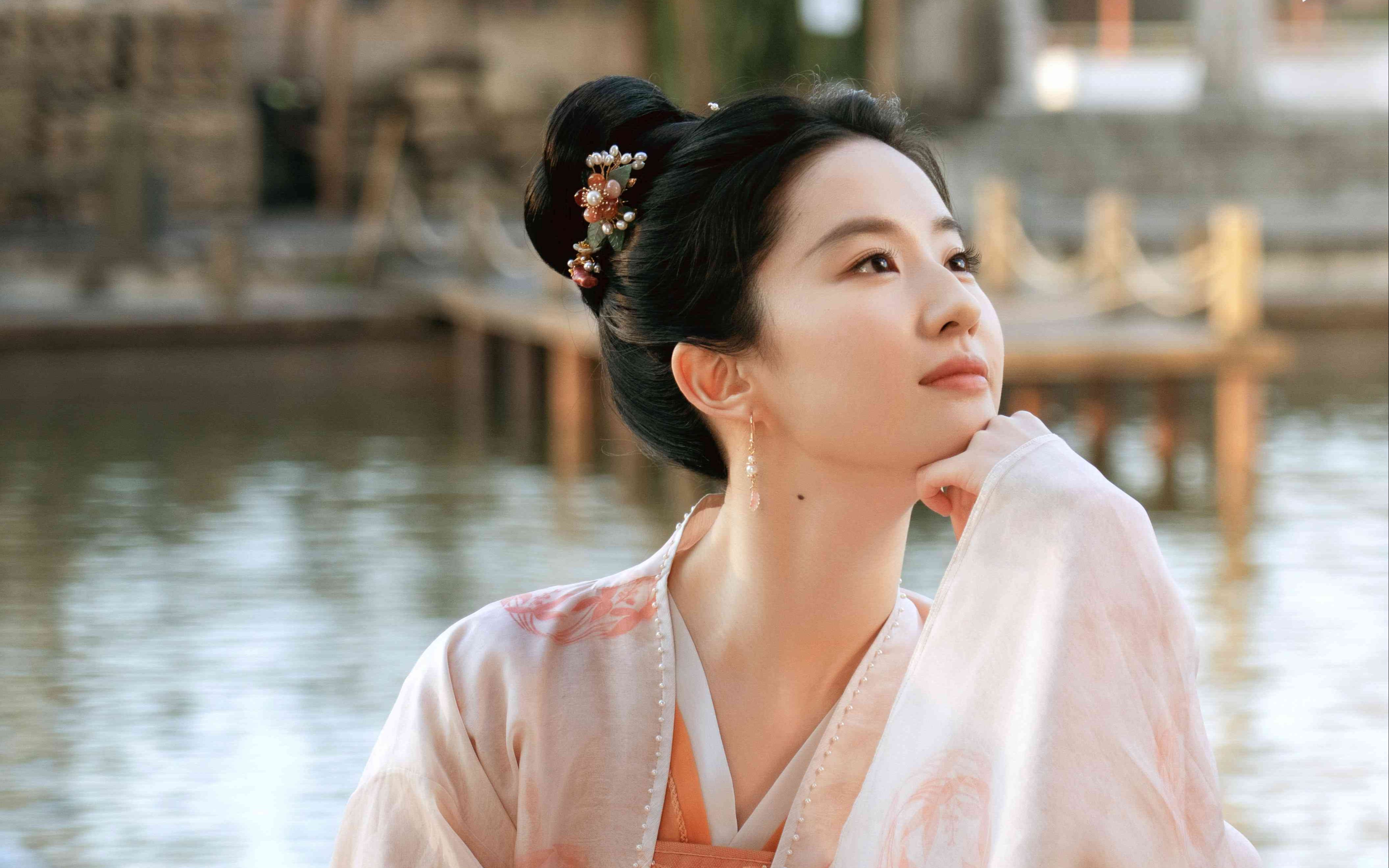 终于等到了!梦华录不负风华版预告发布,刘亦菲柳岩林允颜值绝美