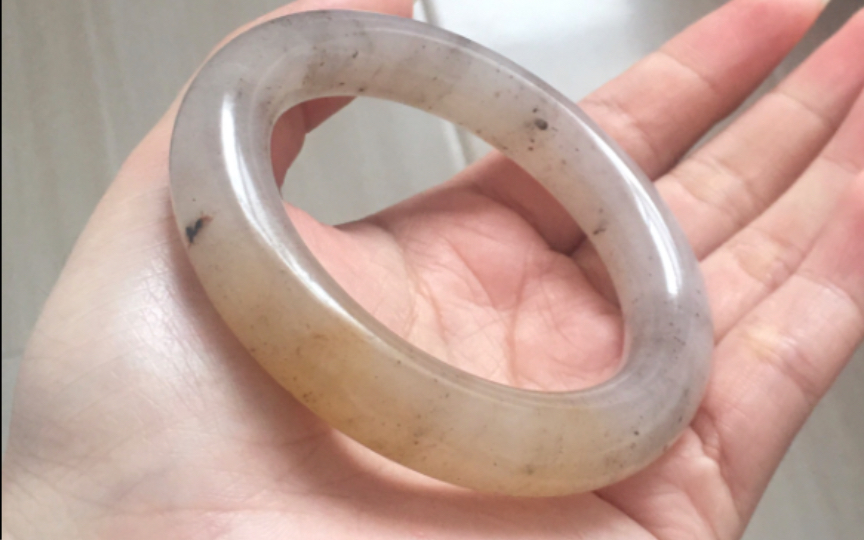 挑战100天每天戴不同手镯之"金丝玉和佘太翠"篇!第八天