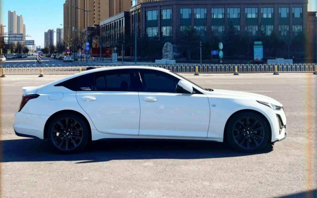 迟来的提车作业凯迪拉克ct5铂金版