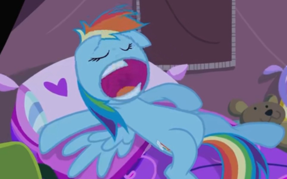 搂着云宝黛西睡是一种怎么样的感觉