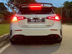 Download Video: 王者的低吼！来自梅赛德斯奔驰 AMG A45 S 的声浪