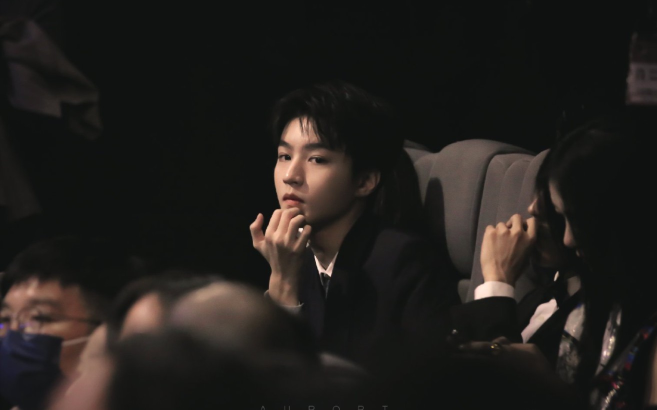 让王俊凯告诉你什么叫神仙落泪