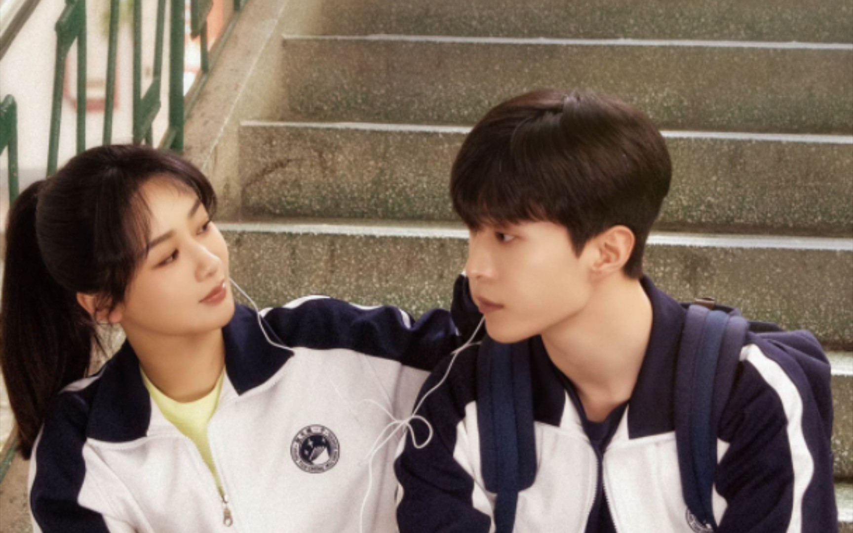 杨紫范丞丞之间的感情占卜是否会成为情侣如何看待对方(娱乐话题,请勿