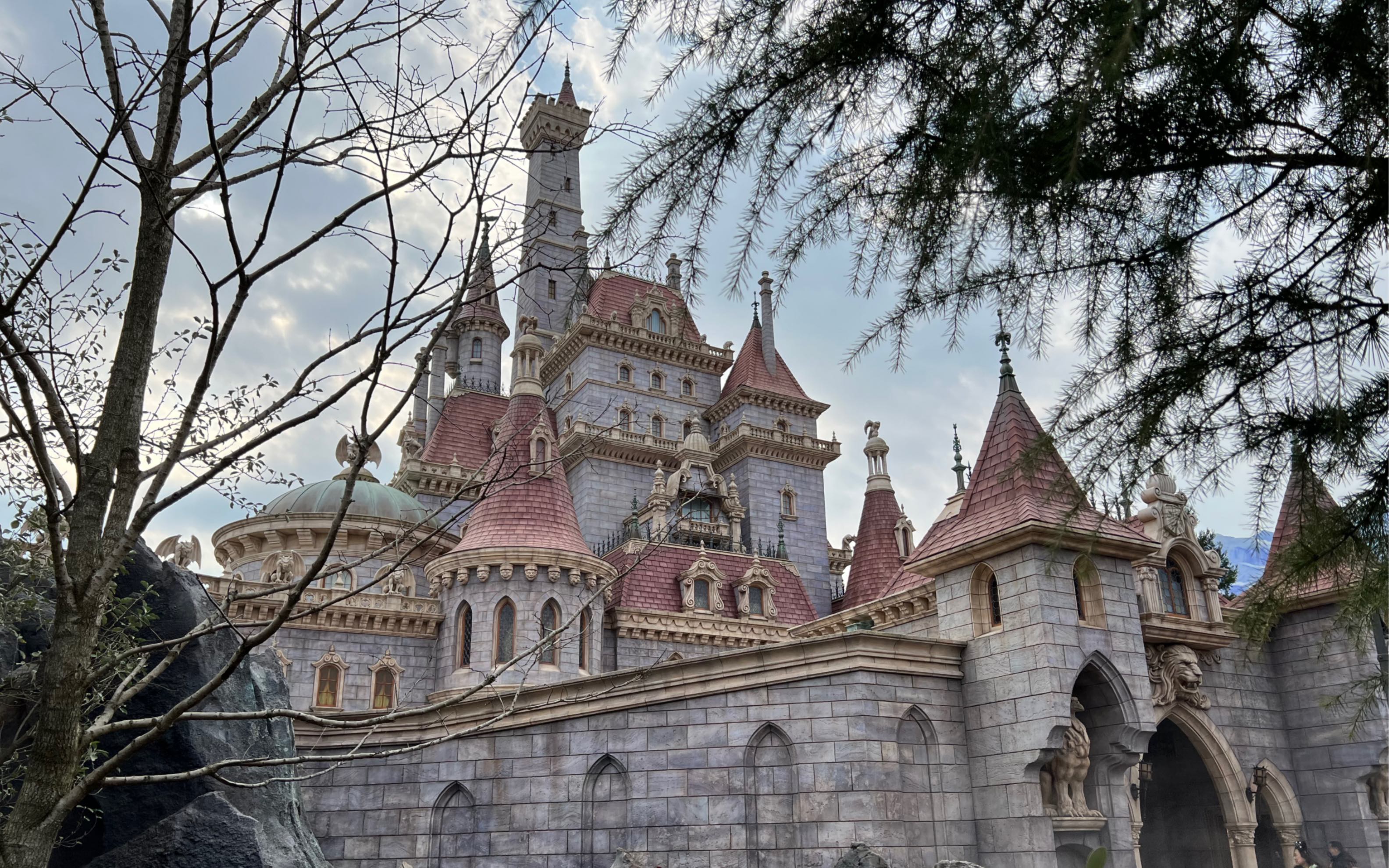 东京迪士尼-美女与野兽城堡奇缘