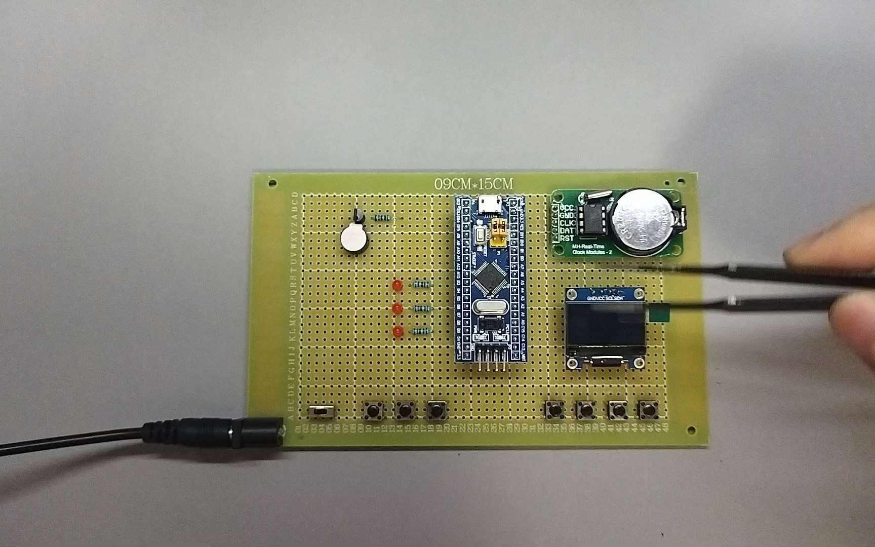 STM32单片机智能药盒系统设计哔哩哔哩bilibili