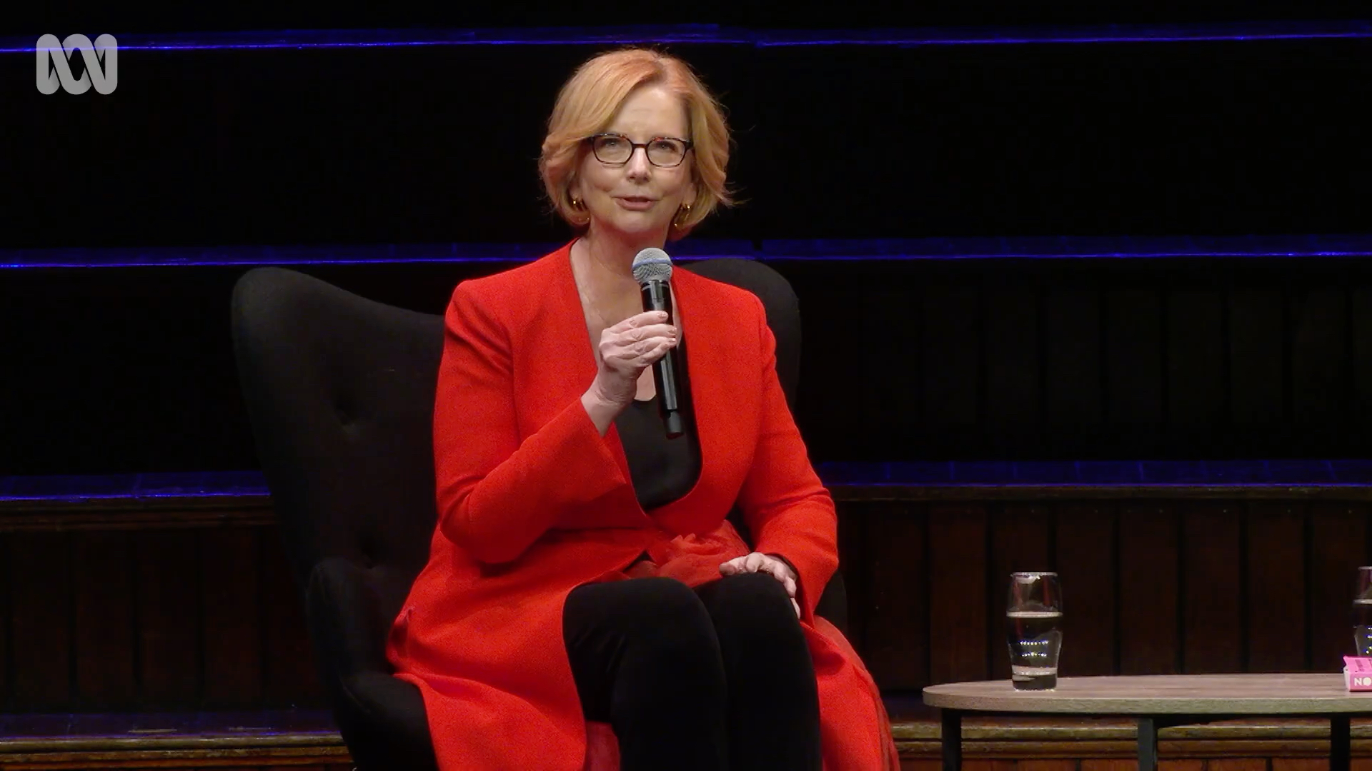 Julia Gillard looks back on her famous 'misogyny speech'哔哩哔哩bilibili