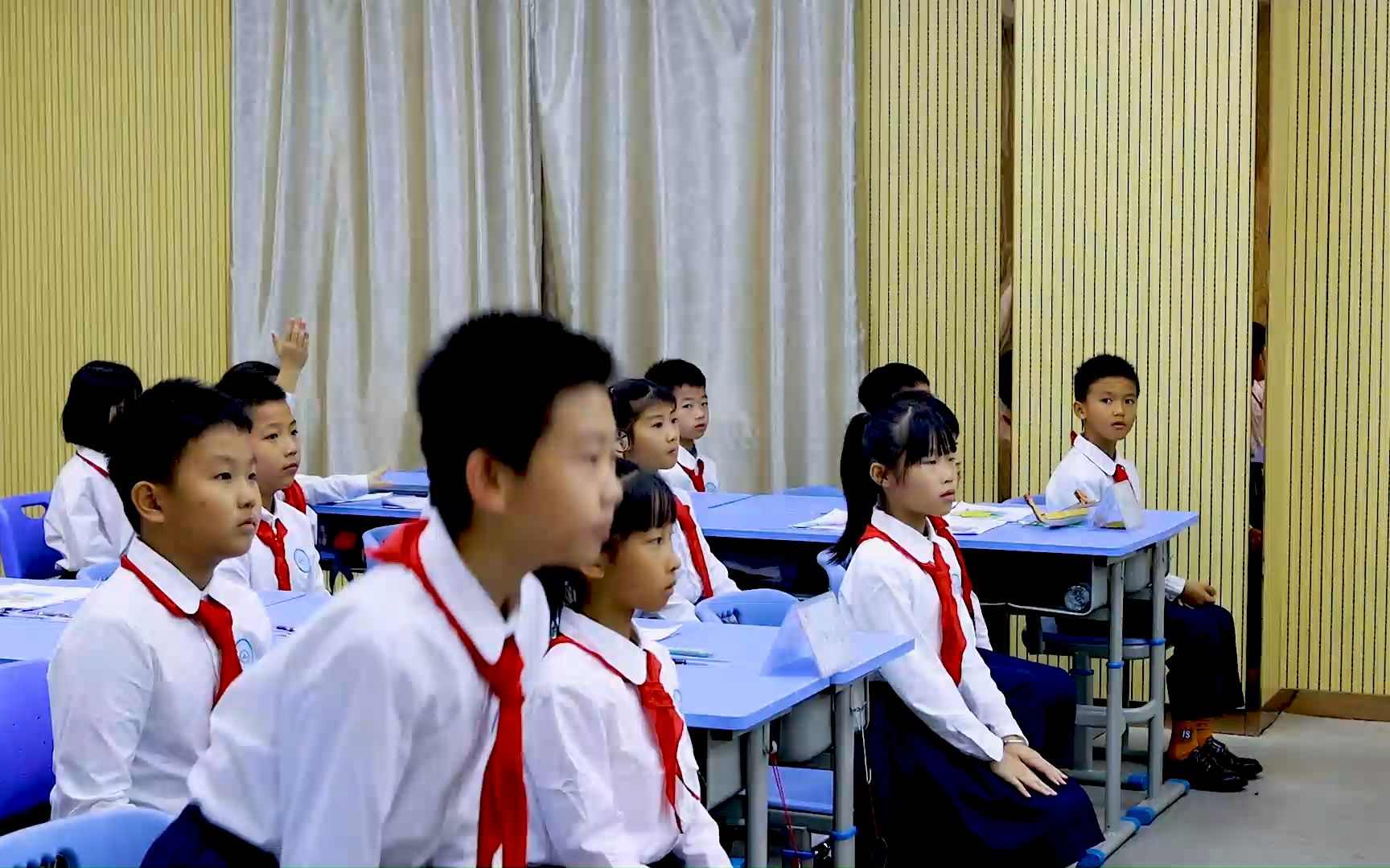 [图]教学视频 多姿多彩的民间艺术