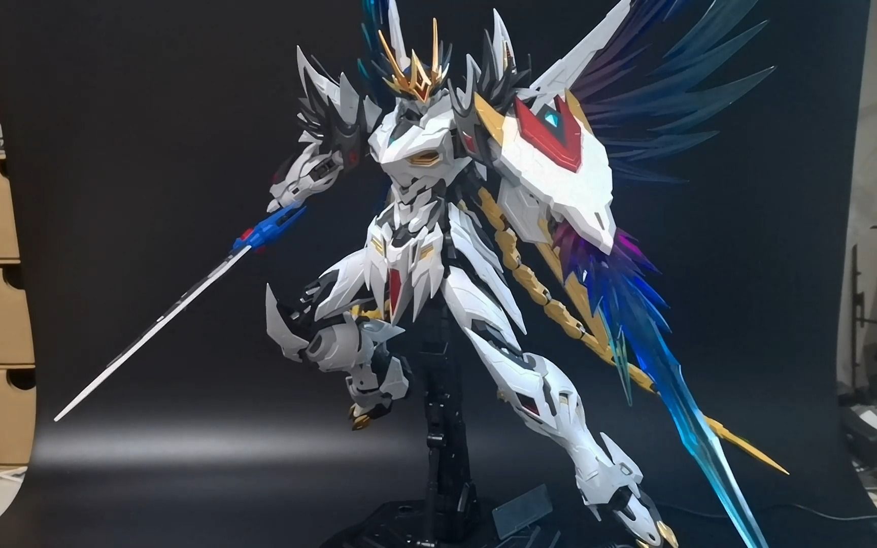 虽迟但到,摩动核曹仁定格拼装!