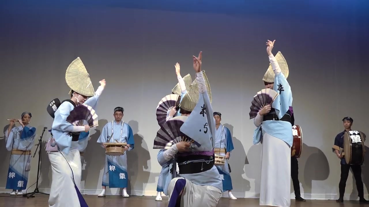 粋辇连2019年高円寺阿波舞秋之座舞台表演