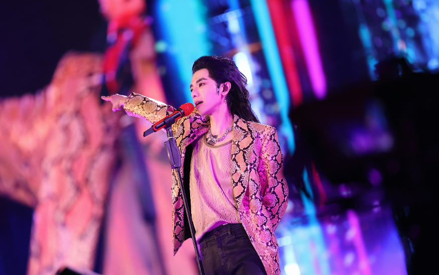 《新世界》2023华晨宇火星演唱会杭州站4.8【饭拍】