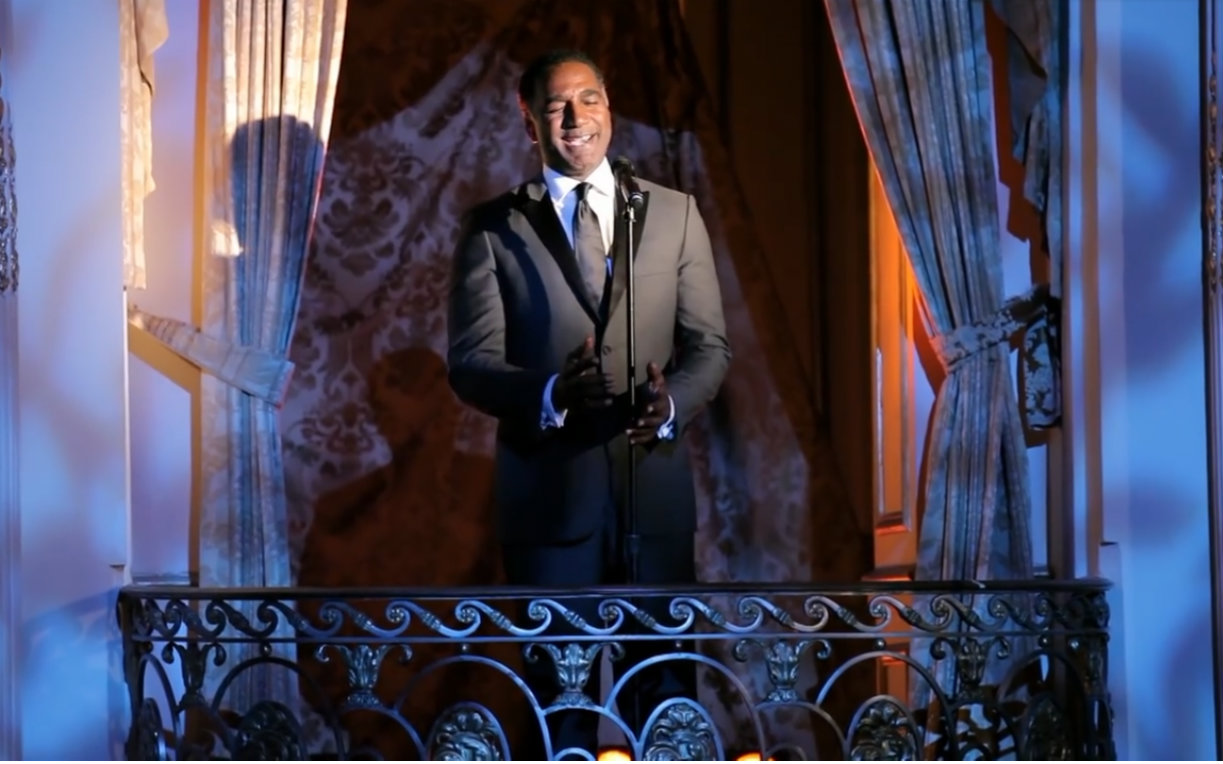 "巧克力叔"诺姆·刘易斯(norm lewis)在詹姆斯厄尔琼斯(james earl