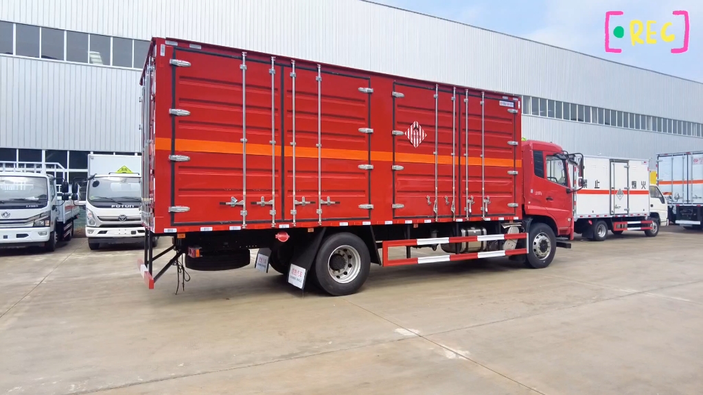 2米货箱4类易燃固体厢式货车 #易燃气体厢式运输车 #危险品厢式车