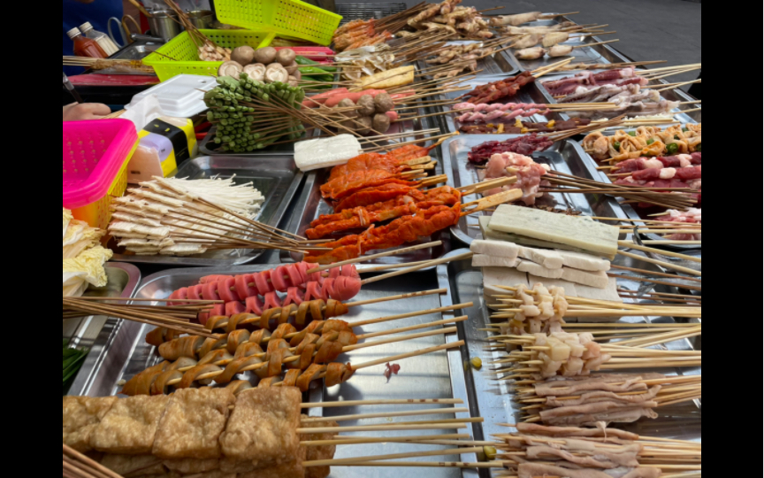 路边摊烧烤绝对是这个世界非常重要的存在之一!