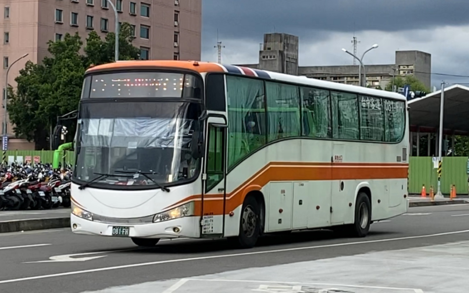 台中客运 fuso国道巴士 6188路 081-fh_哔哩哔哩_bilibili