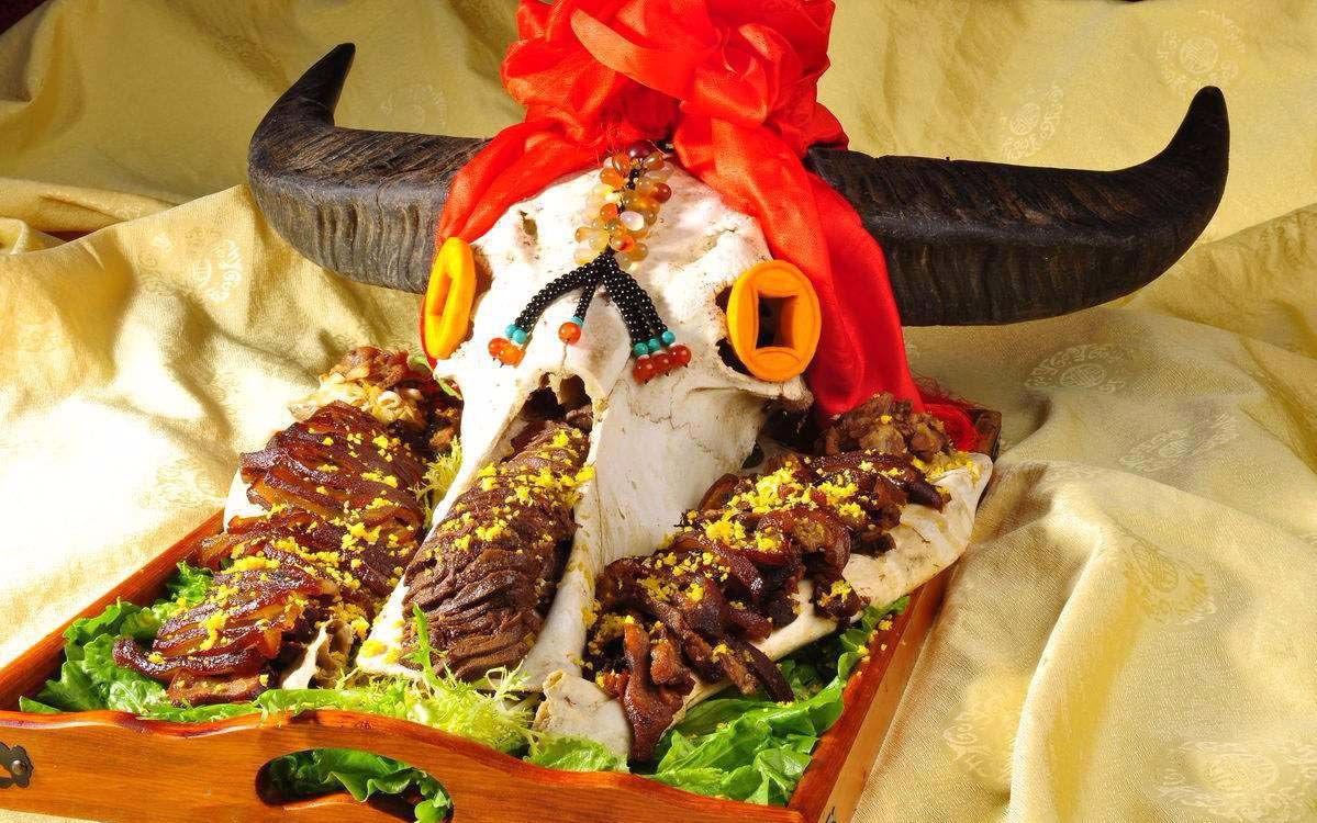 顶级硬菜牛头宴,一道菜顶10道菜,相当够味,宴客倍有面!