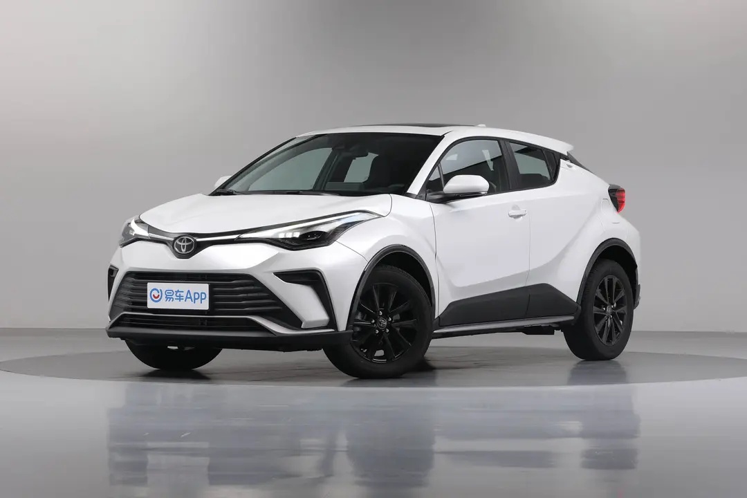丰田奕泽的各种风格
