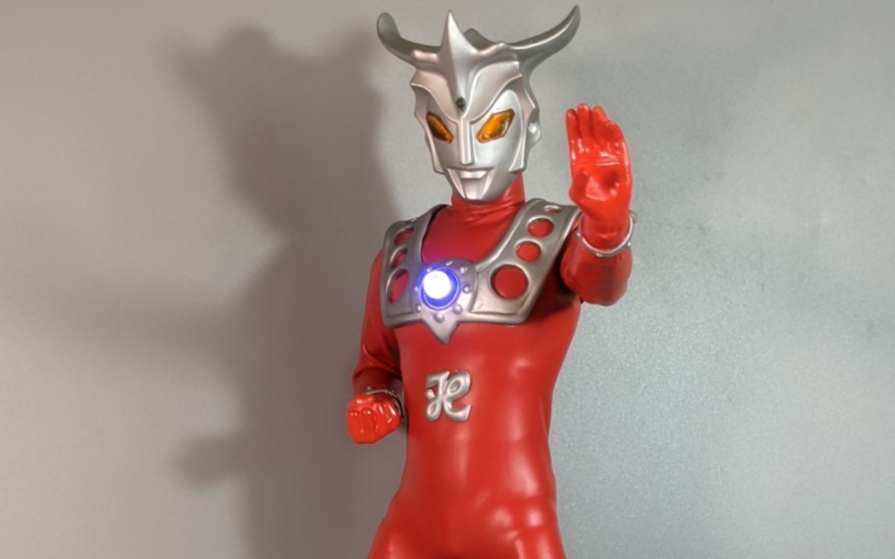 自改rah奥特曼,自改rah雷欧1.0和2.0版本对比