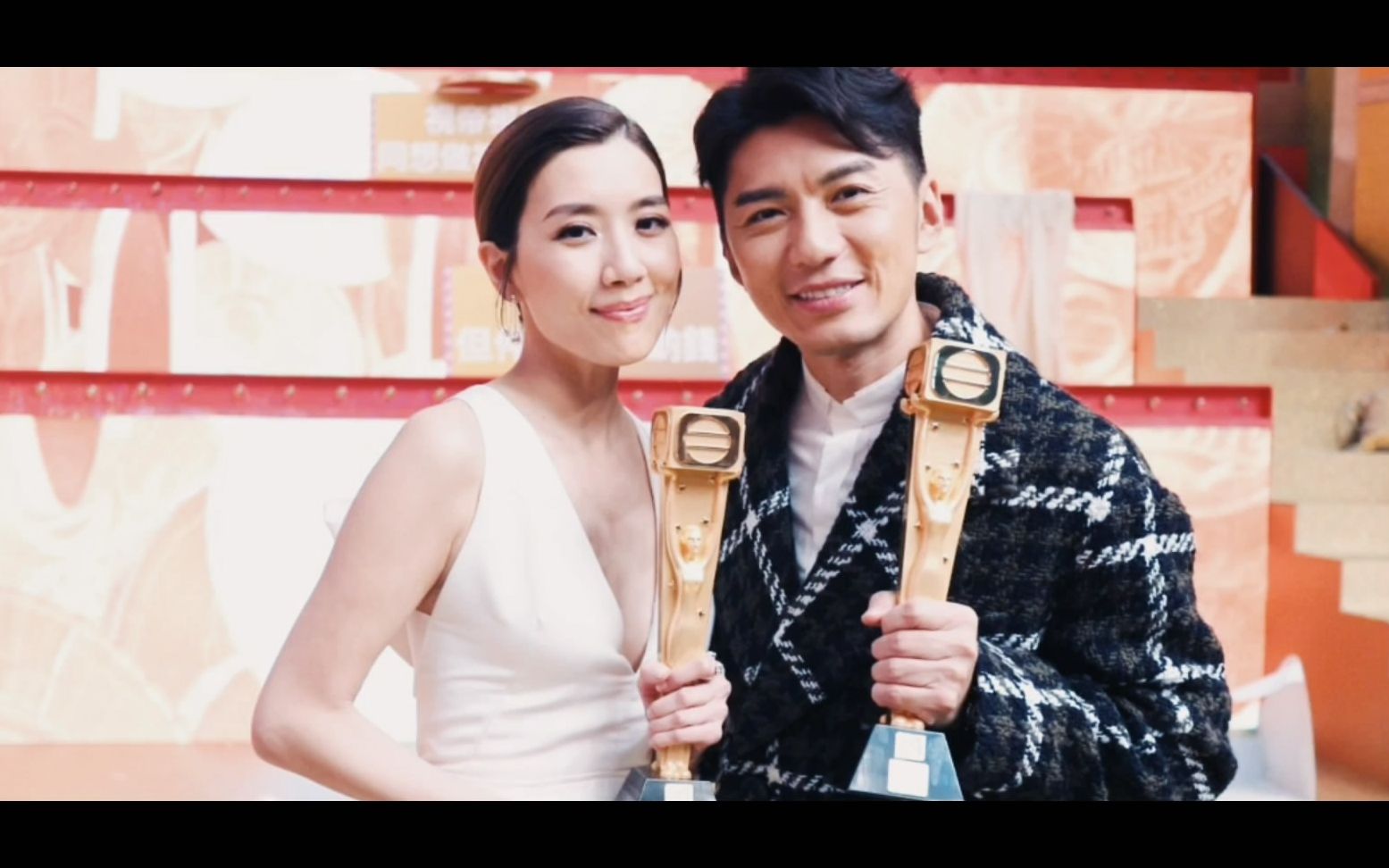 【黄智雯&袁伟豪】【友情向】【bendy的11年】岁月是一场有去无回的