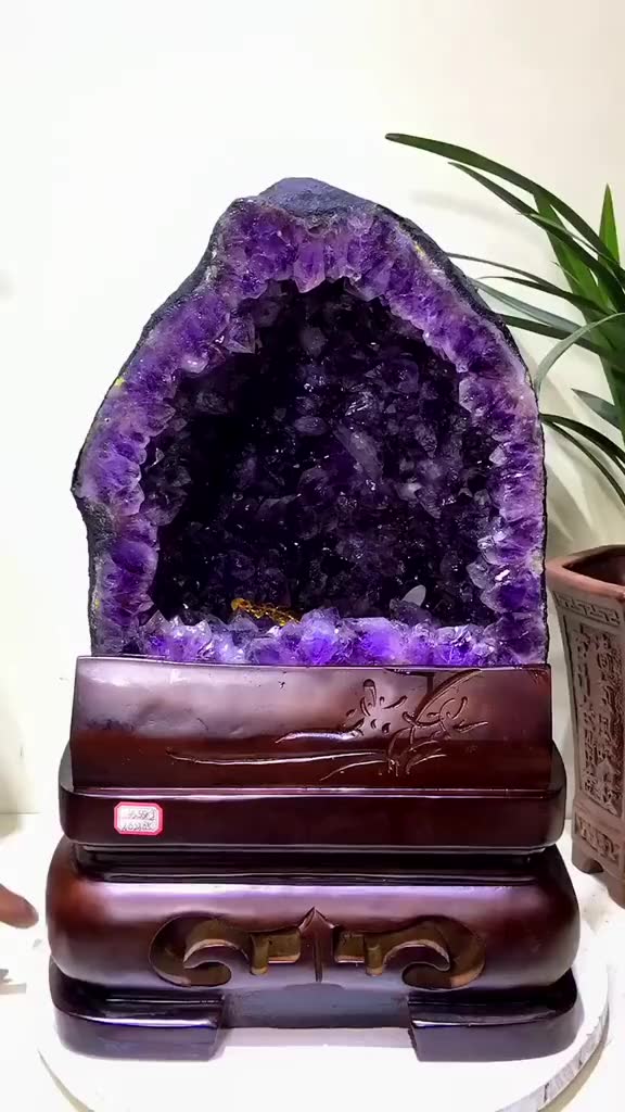 紫晶洞紫水晶聚宝盆 天然水晶 宝石 珠宝 风水 招财 热门 感谢