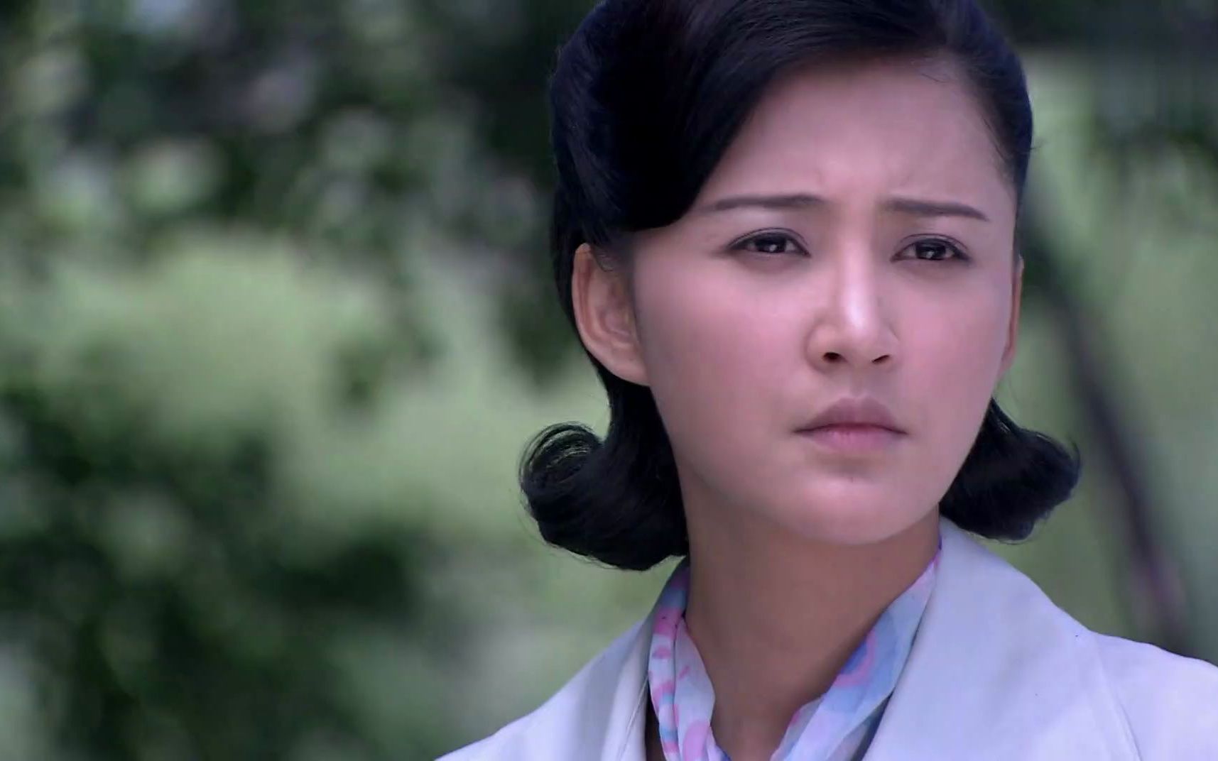 红妆 沈荷发现熊尔健踪迹,跟上去却看到车里没人_哔哩哔哩_bilibili