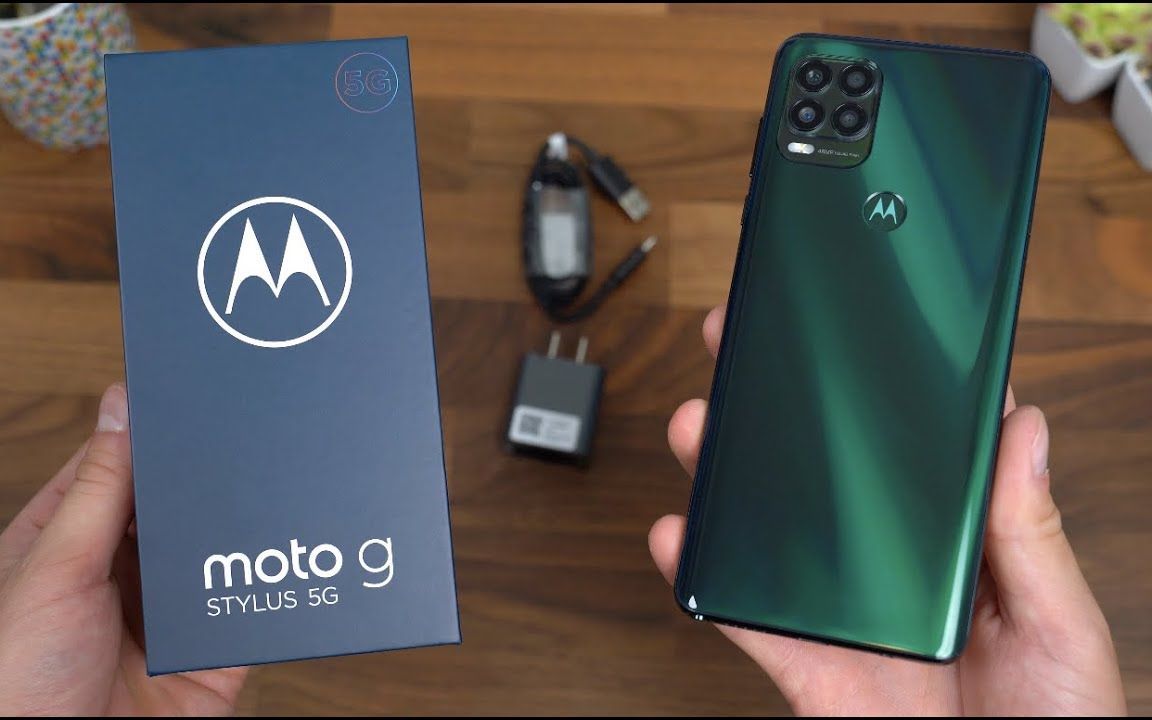 手机开箱摩托罗拉motogstylus开箱