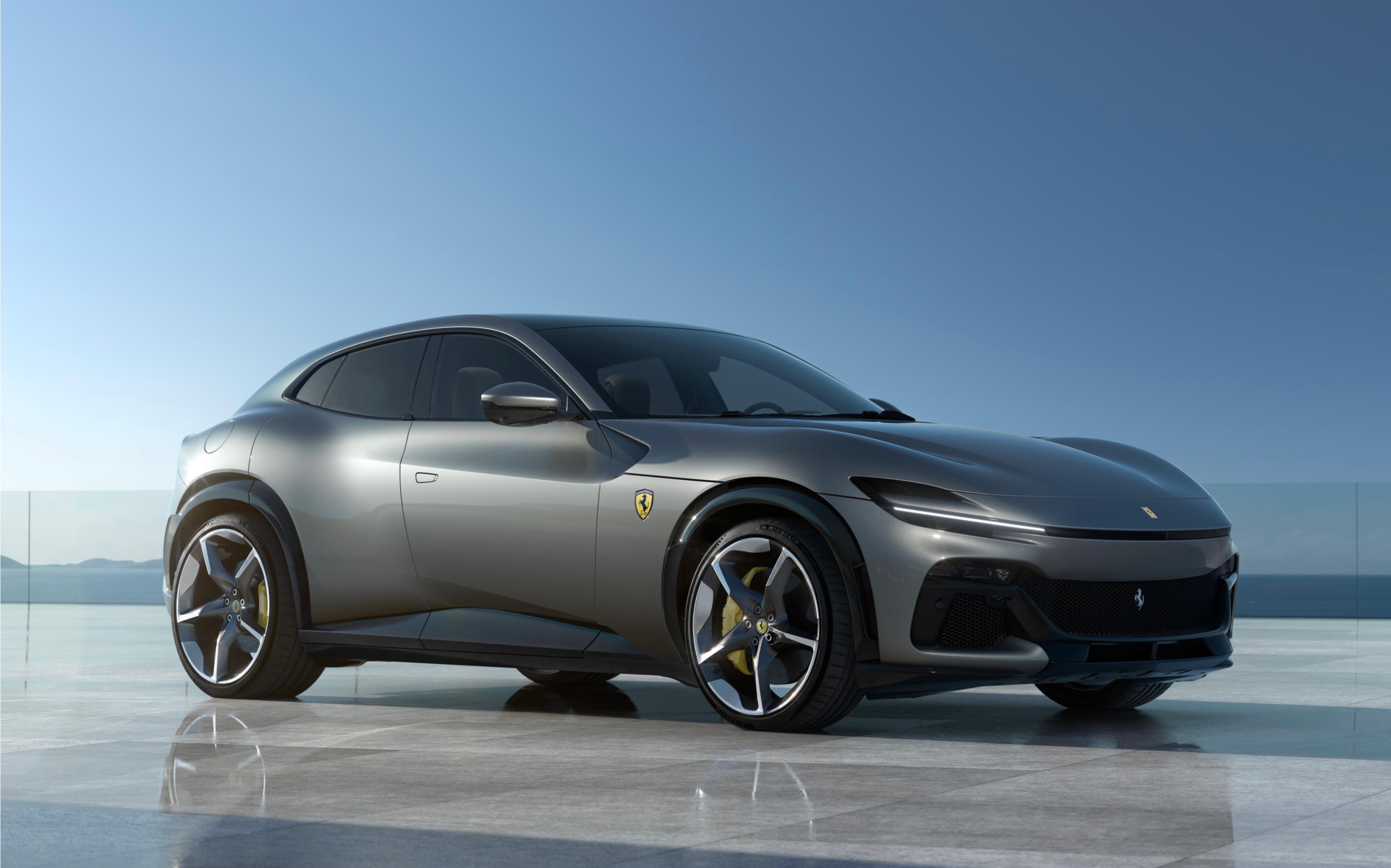 极致性能:浅谈法拉利首款suv:purosangue