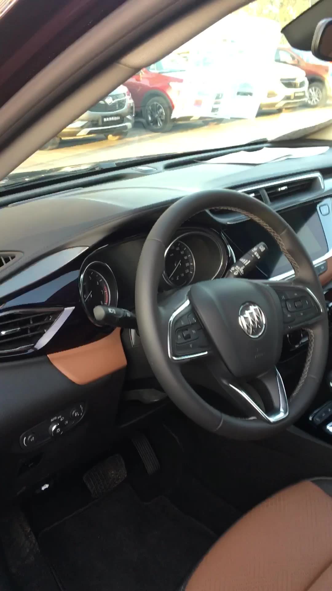 全新昂科拉gx内饰