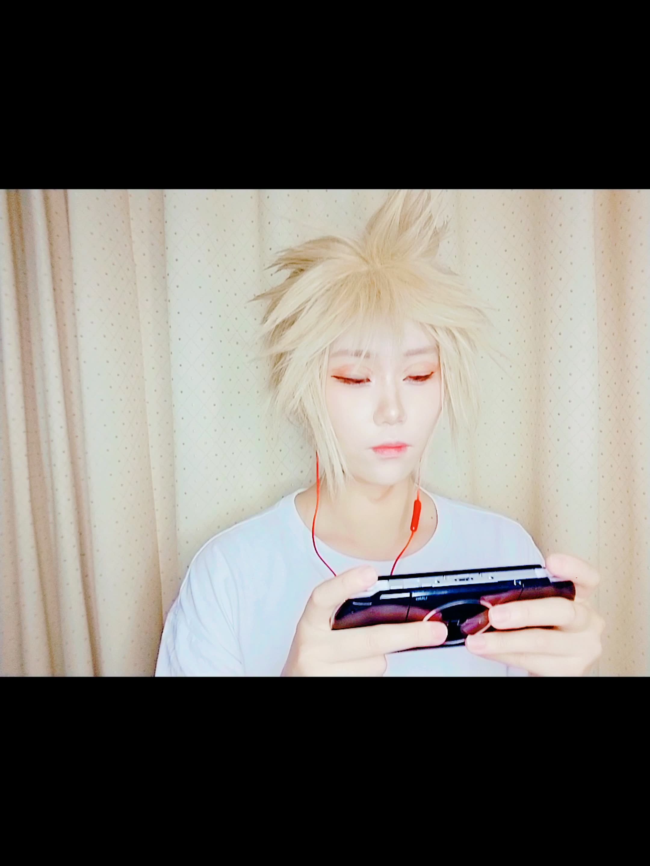 尼布尔海姆少年_哔哩哔哩 (゜-゜)つロ 干杯~-bilibili