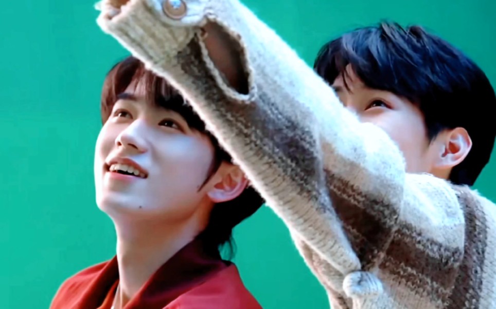 【源轩】只有我们‖超甜氛围感cp 我下楼将会带走的视频!