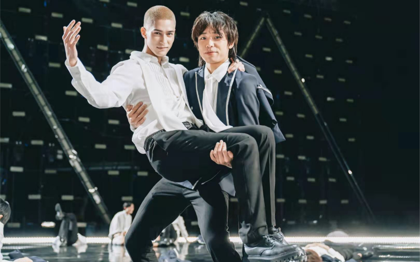 [你滴涵王]当cup再次提起米卡…当微风 吹进你的心里