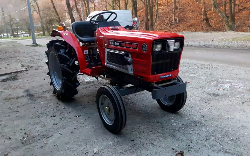 日本洋马yanmar ym1601紧凑型拖拉机