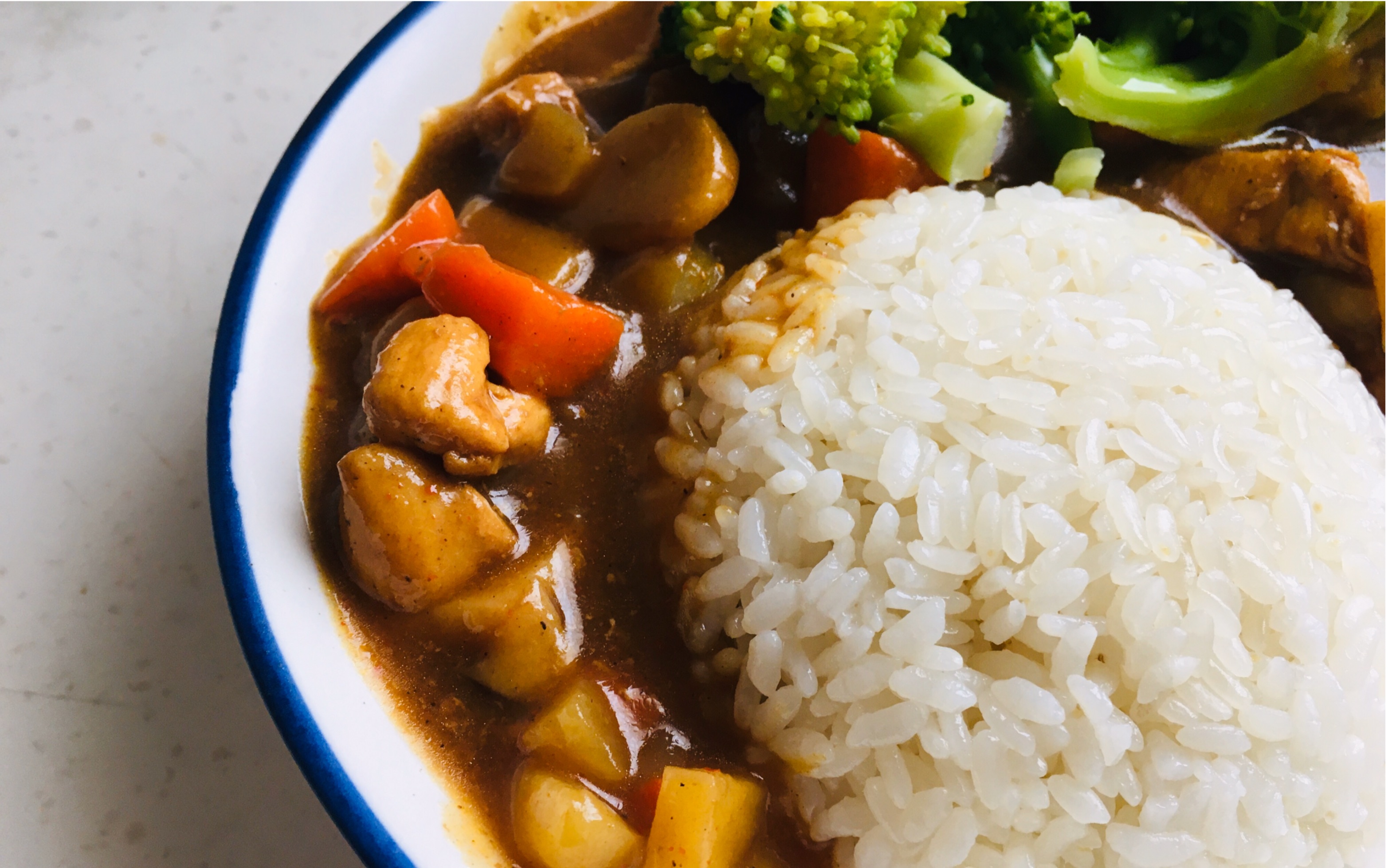 養樂多雞肉咖喱飯