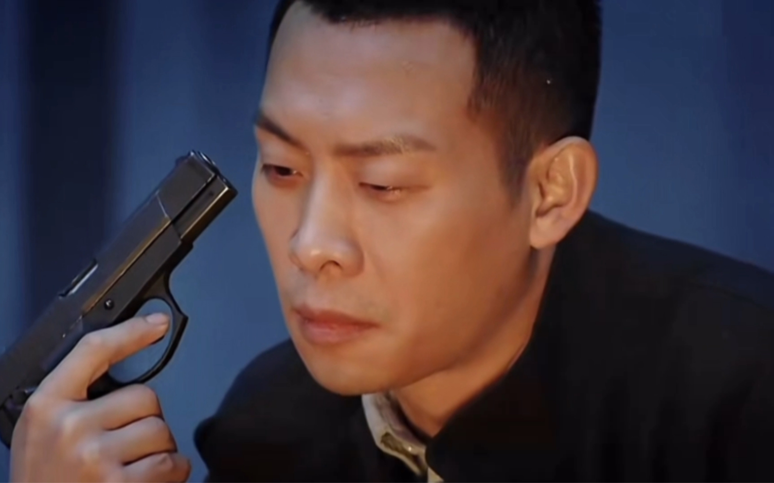 张译怎么做到每次演警察感觉都不一样的?