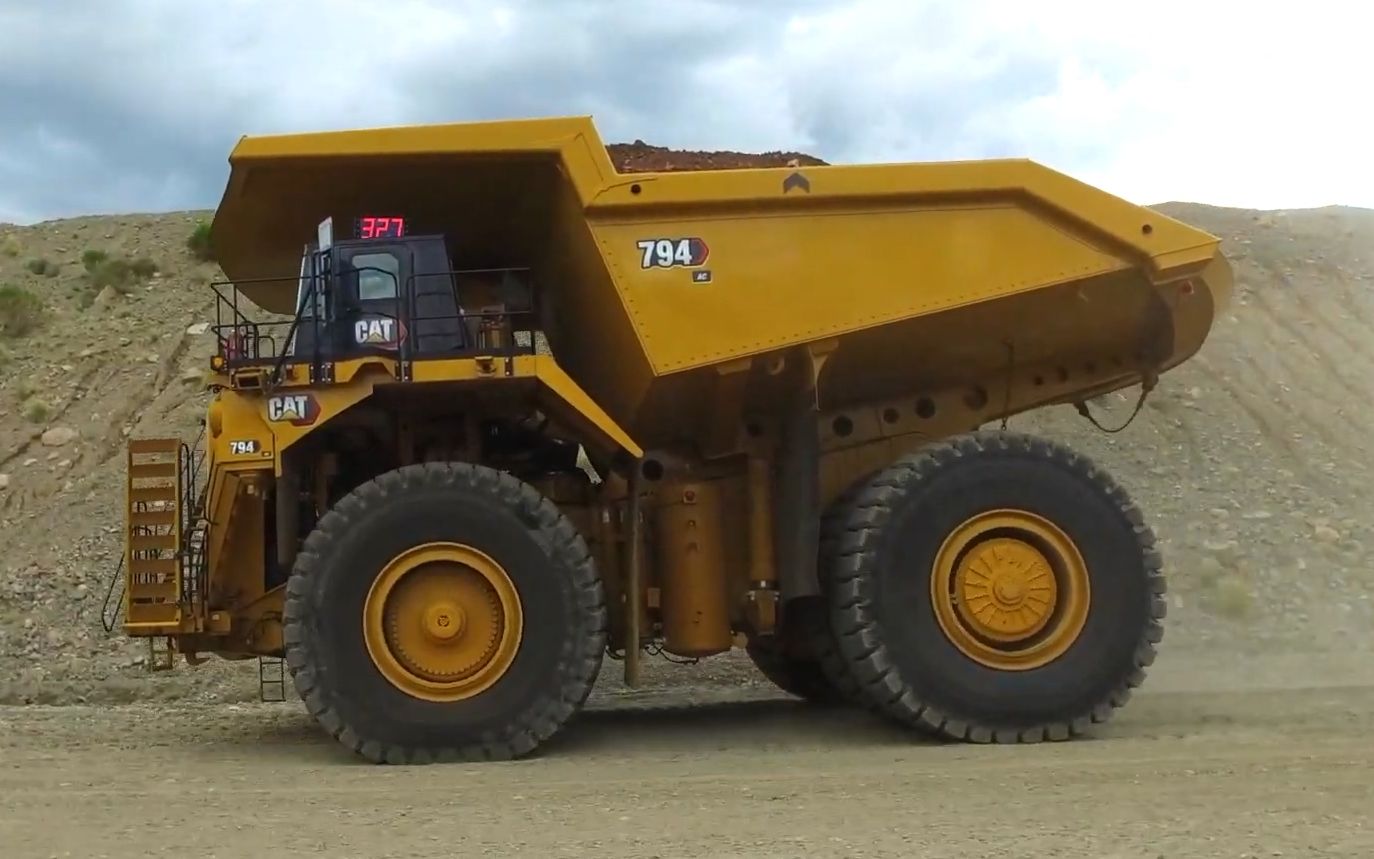 cat 794 ac矿用卡车细节展示