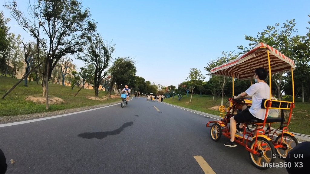 10月5日松山湖骑行,看看人最多的网红打卡点,三丫坡