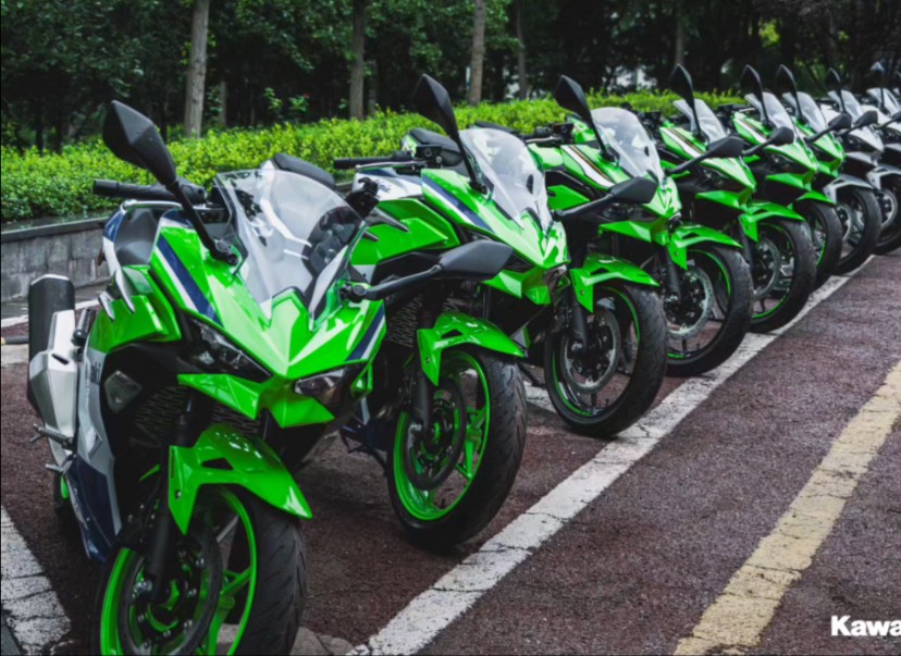 川崎Ninja500正式发售,售价45800元起哔哩哔哩bilibili