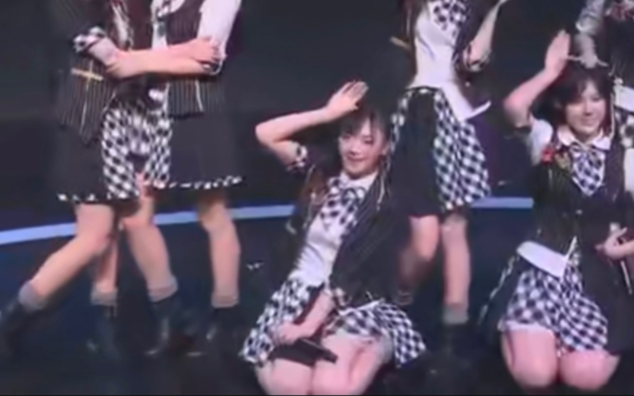 【万丽娜】《第一只兔子》2015