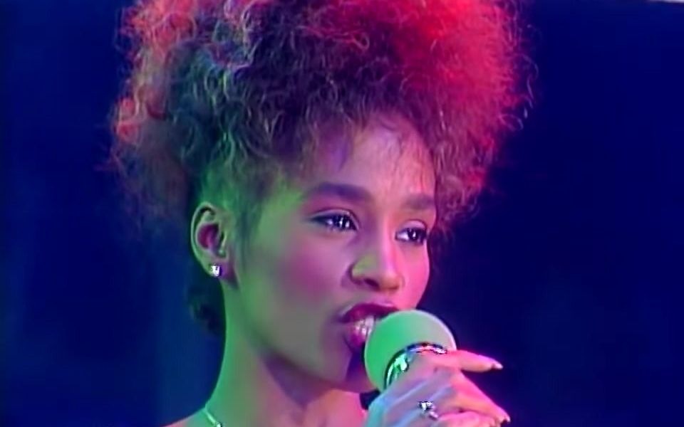 [图]【LIVE】Whitney Houston Saving All My Love For You舞台合集