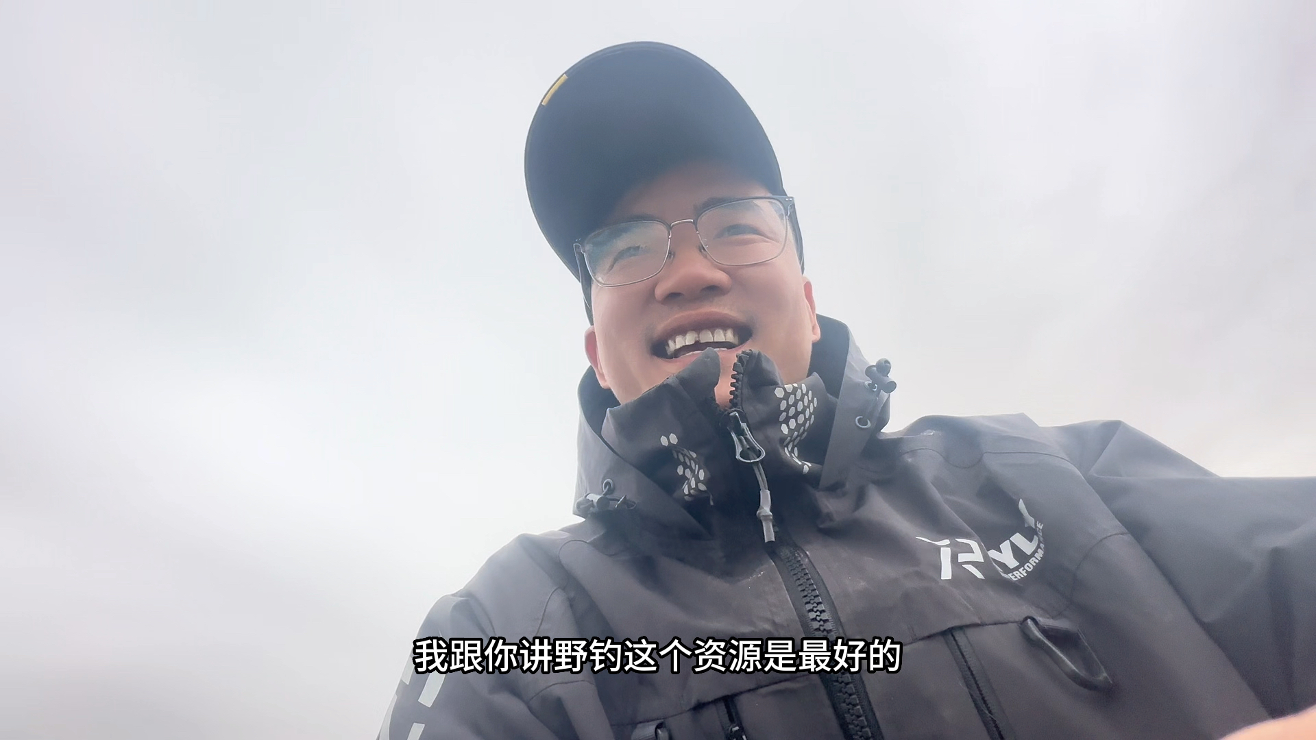 兄弟们好久不见!原来野钓圣地在沙漠中!-常乐兄弟-常乐兄弟-哔哩哔哩视频